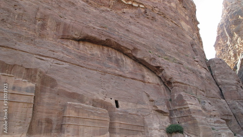 世界有数の巨大遺跡 最後の聖戦 ペトラ遺跡」（ヨルダン）