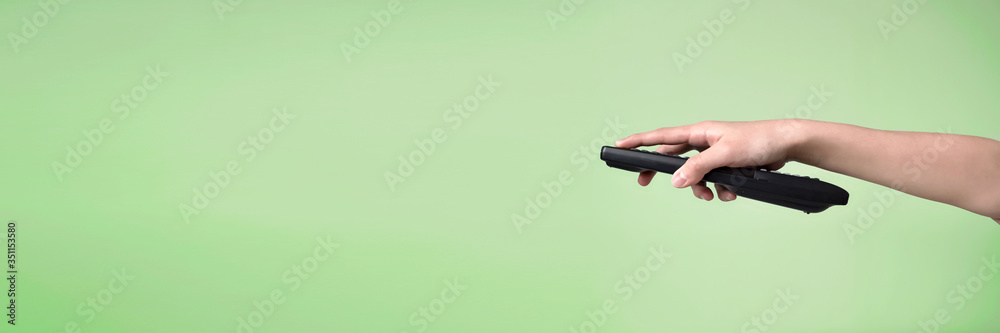 Fototapeta premium TV or video remote control close-up テレビやビデオのリモコンのクローズアップ