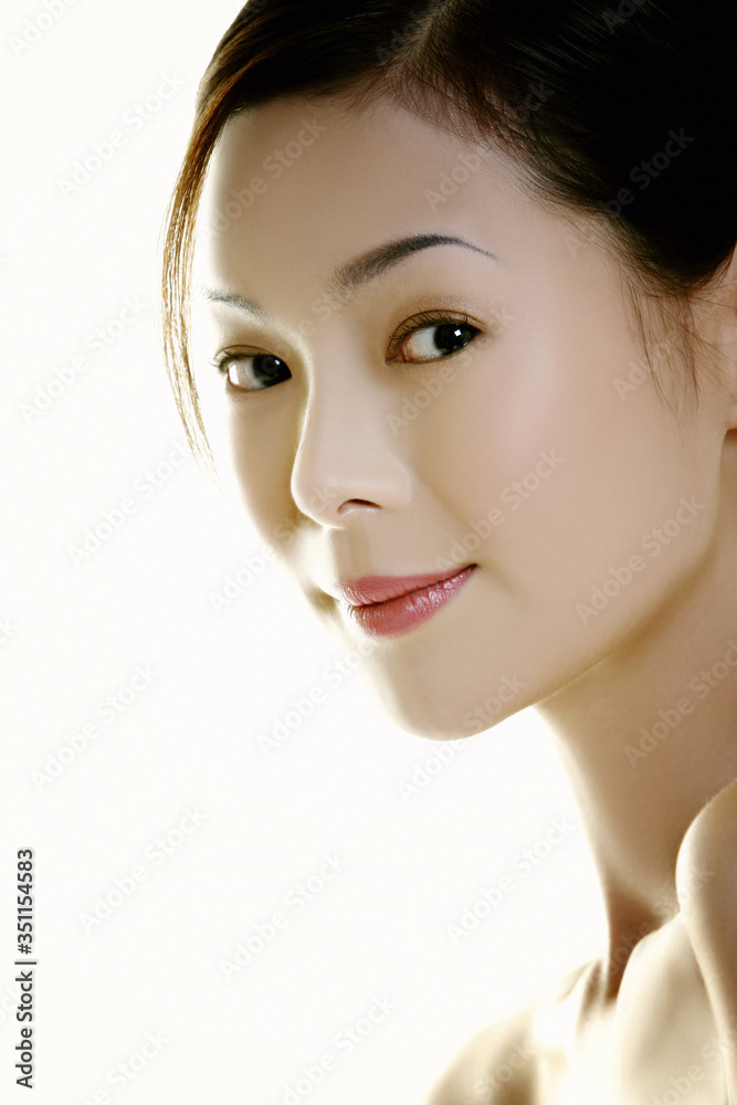 Naklejka premium portraits of woman smiling