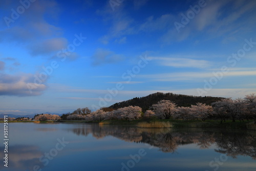 春の三郎堤