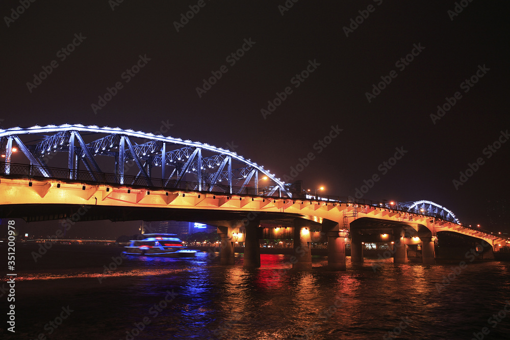 Guangzhou Pearl River, night