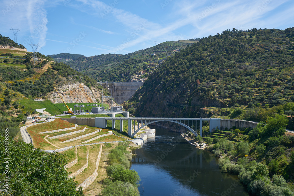 Fototapeta premium Foz Tua dam barragem landscape nature in Portugal