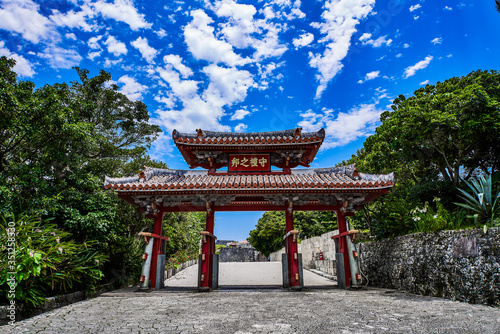 首里城公園の守礼門