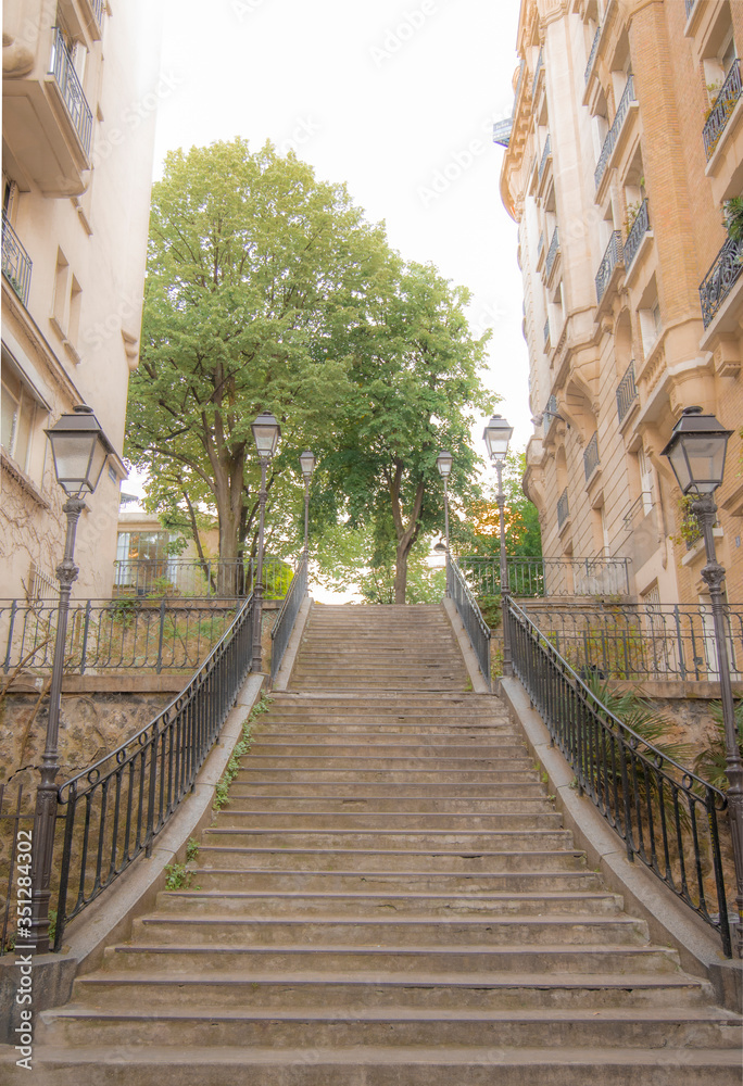montmartre staircase streetlamp paris montmartre staircase streetlamp paris