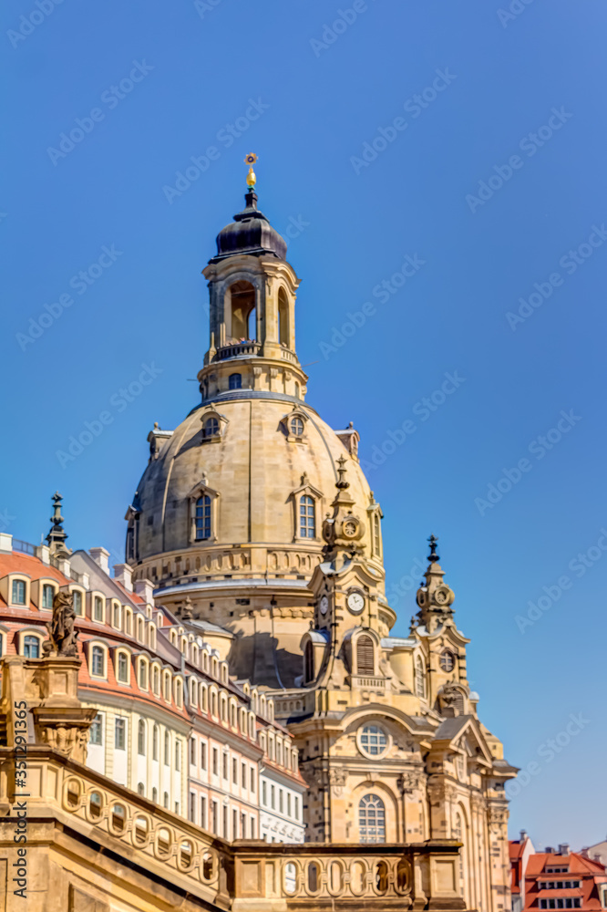 Die evangelische Frauenkirche in der Altstadt von Dresden in Sachsen, Deutschland