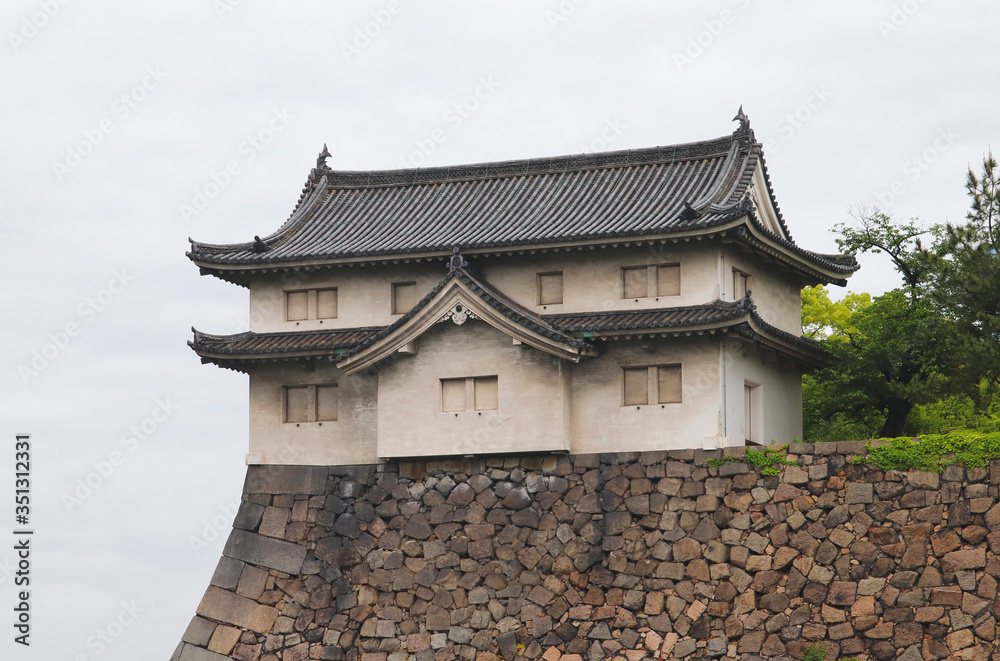 大阪城・乾櫓 / Inui-yagura Turret, Osaka Castle, Japan 大阪城・乾櫓 / Inui-yagura Turret, Osaka Castle, Japan