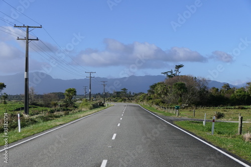 Fototapeta Naklejka Na Ścianę i Meble -  Travel through New Zealand on the State Highway SH 6 on the West Coast between Westport and Greymouth