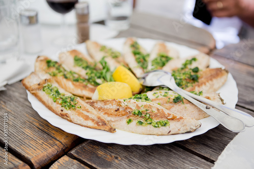 Slowenien, Istrien, Piran, Fischgericht schön angerichtet