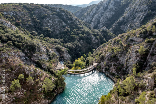 Frankreich, Provence-Alpes-Côte d'Azur, Saint-Marc-Jaumegarde, Südfrankreich in der Provence. Barrage De Bimont Talsperre in der Nähe von Aix-en-Provence