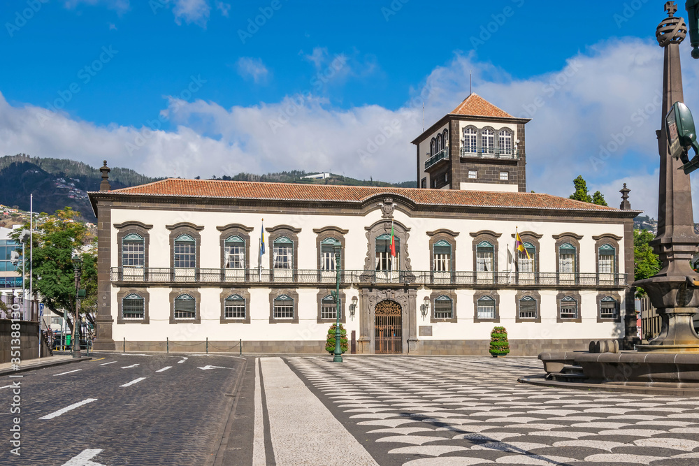 Praca do Municipio with the Town Hall in Funchal, Madeira