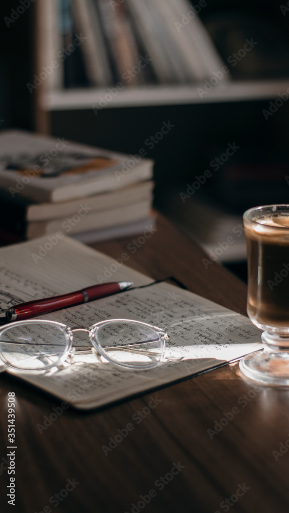 Fototapeta premium books and glasses