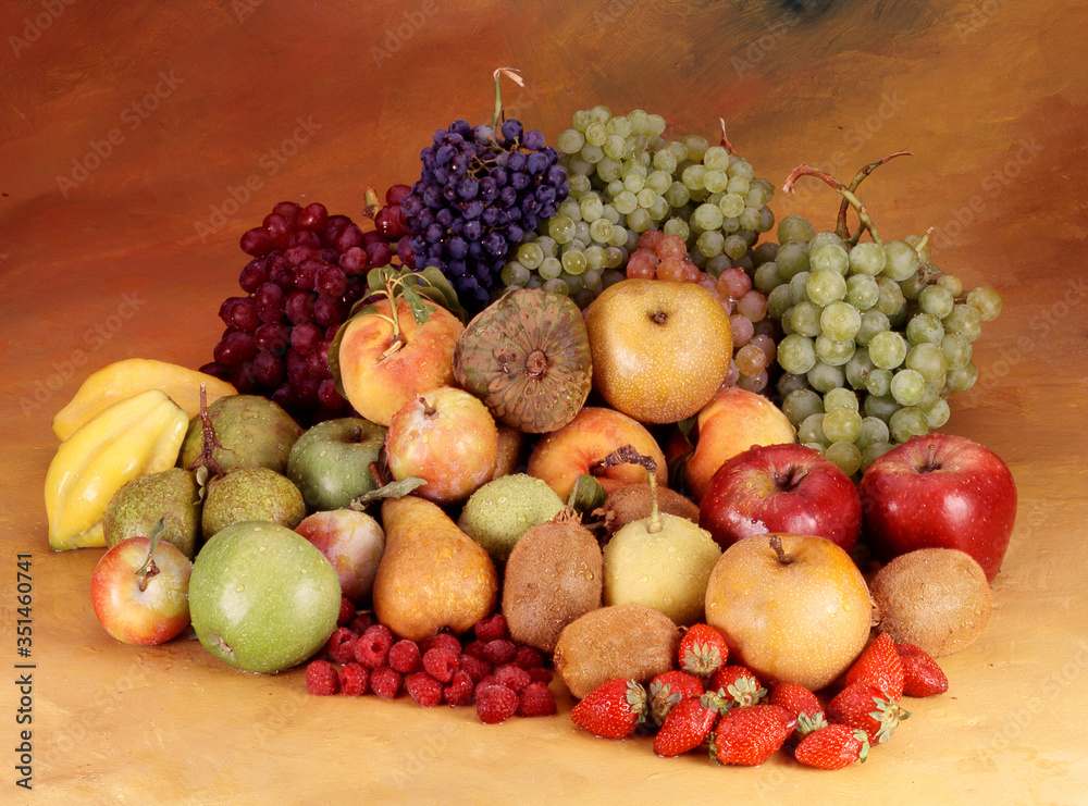 Conjunto de frutas  fruta, alimento, manzana, anaranjada, uva, fruta, salubre, fresco, verduras, uva, pera, aislada, rojo, blanco, ananas, banana, manzana, verde, tropical, vegetariana, jack lemmon, c