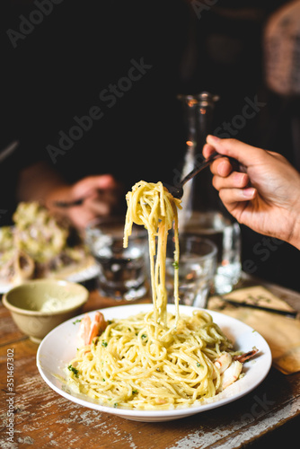 pasta noodle lift