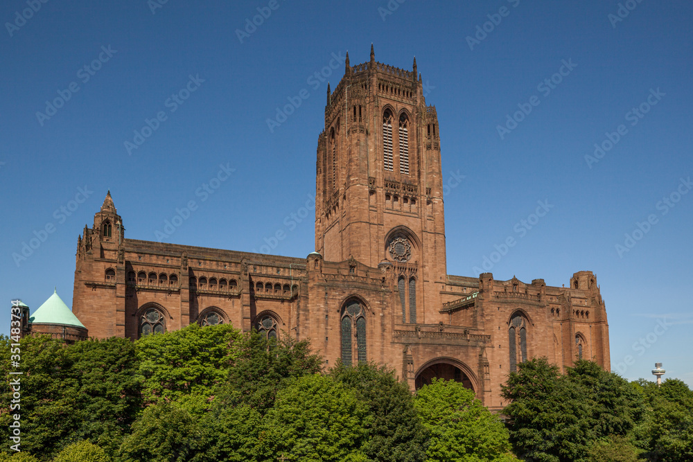 Fototapeta premium Anglican Cathedral in Liverpool