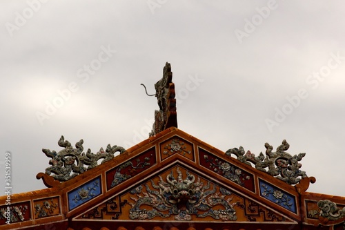 thai temple roof