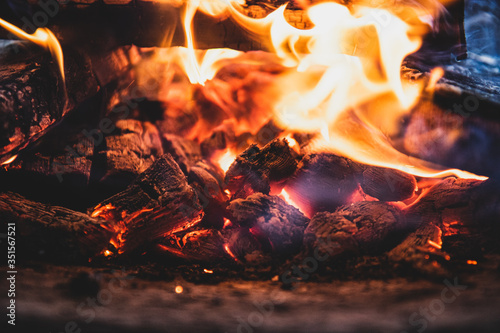 Hot Coals © Rasmus