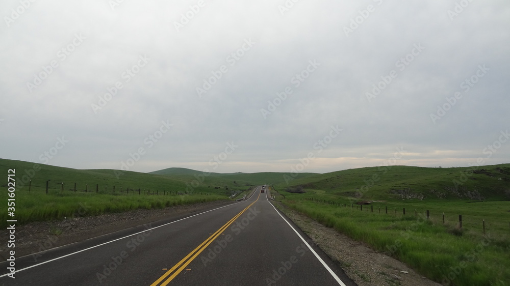 Fototapeta premium road to the storm