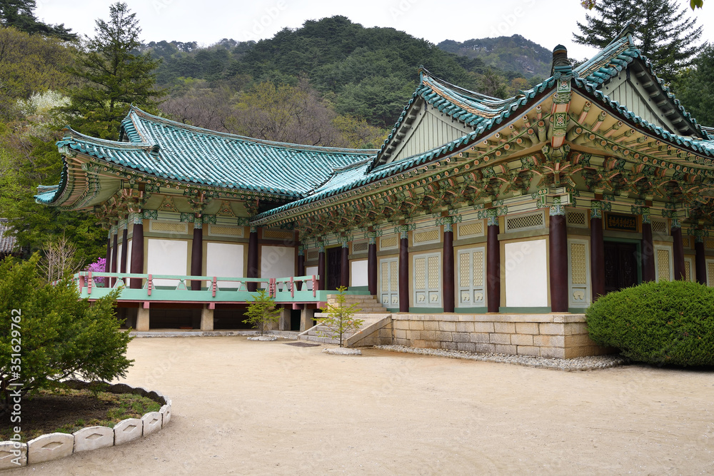 Buddhist monastery Bohen in North Korea Buddhist monastery Bohen in North Korea