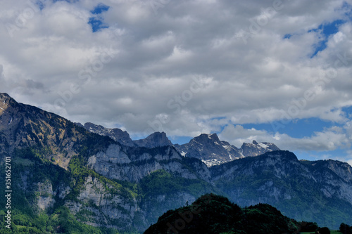 idyllische Panoramalandschaft in der Schweiz im Mai 2020 © Robert