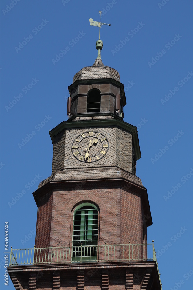 Kirche in Laubusch, einer Werkssiedlung in Sachsen