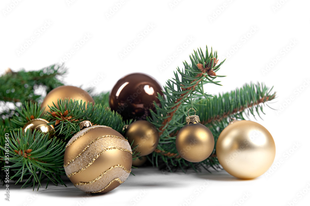 christmas tree with balls