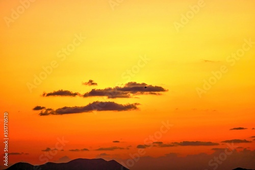 生月島大バエ灯台から見た夕焼け雲の情景＠長崎