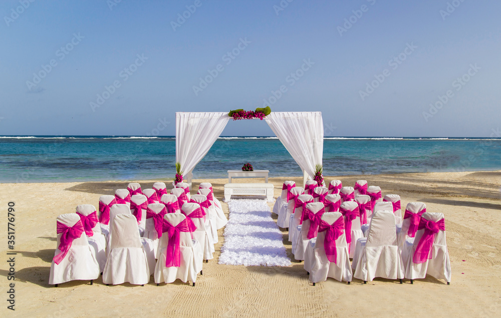 Wedding at the beach in the Caribbean.