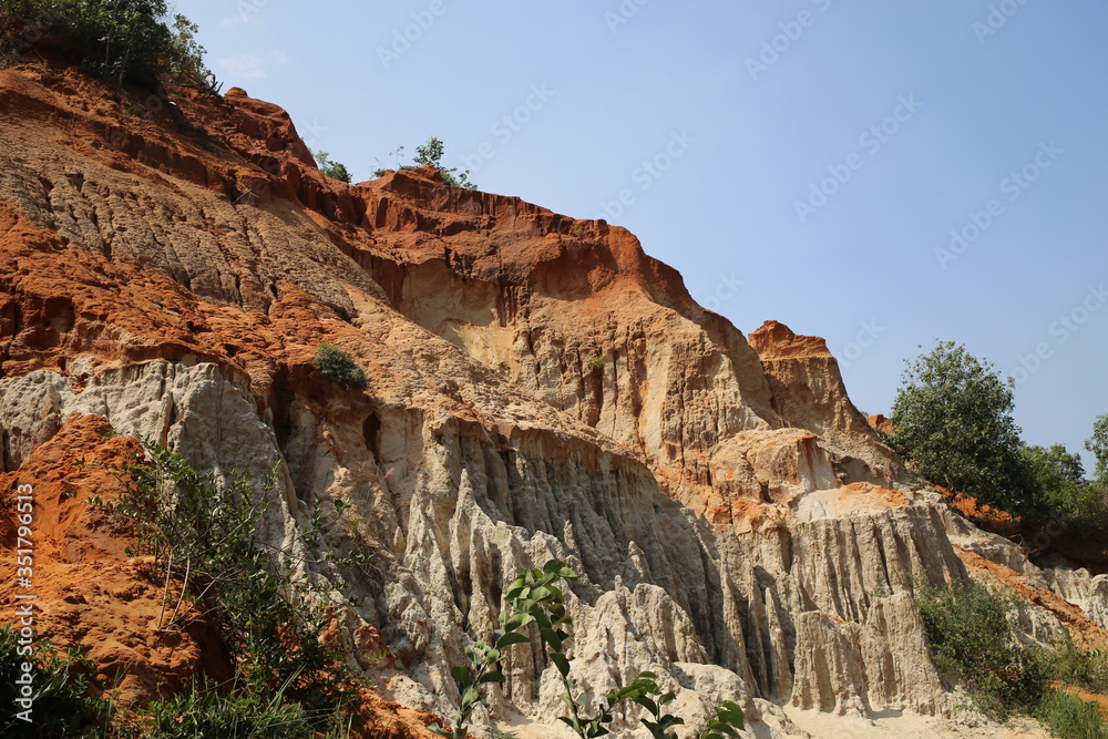 Fototapeta premium rock formations in vietnam