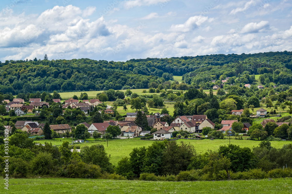 Village dans la campagne de France