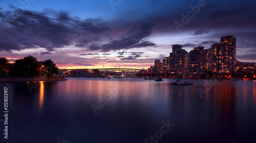 Sunset in Vancouver City Canada © Unai