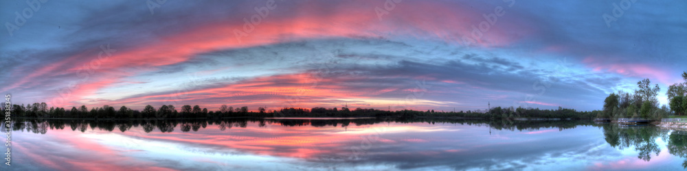 Sonnenaufgang am Langwieder See Sonnenaufgang am Langwieder See