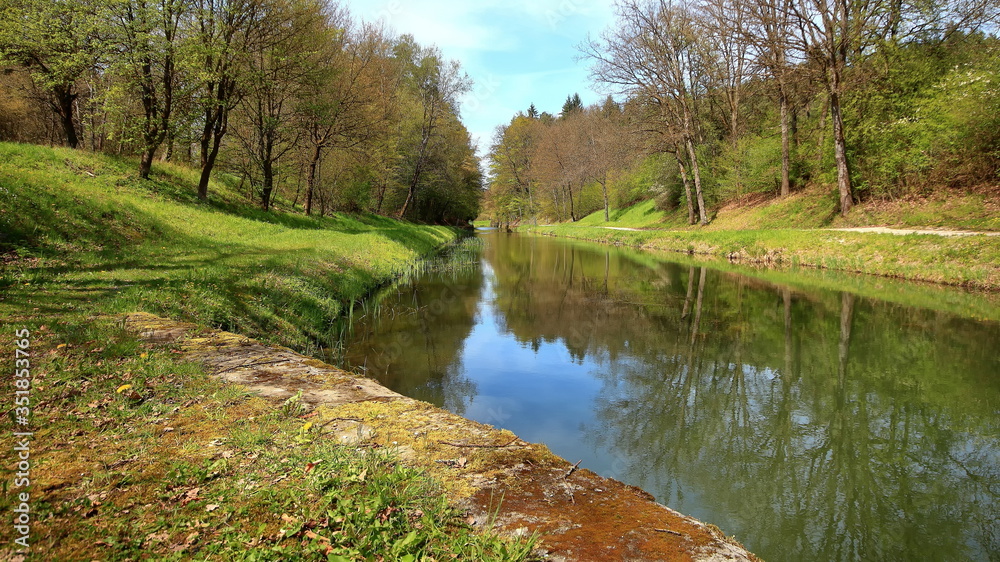 Alter kananl bei Nürnberg mit Reflexionen Alter kananl bei Nürnberg mit Reflexionen