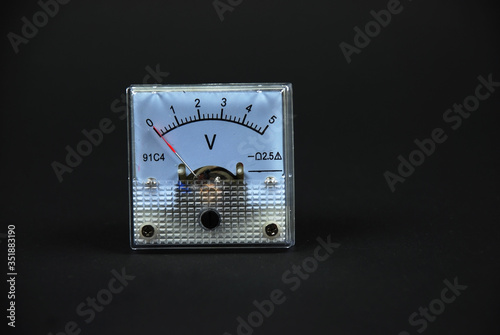 old and analog current and voltage meters