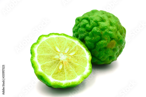Bergamot,Several compounds in bergamot oil have antibacterial and anti-inflammatory properties. This may make bergamot oil an effective spot treatment for acne in people who do not have sensitive skin