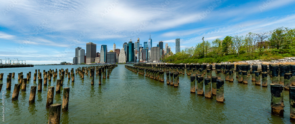 New York City skyline from Brooklyn Bridge Park