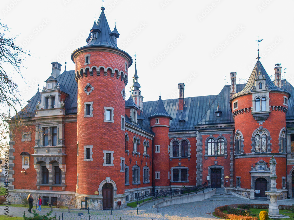 Fototapeta premium Zespół Parkowo-Pałacowy w Pławniowicach