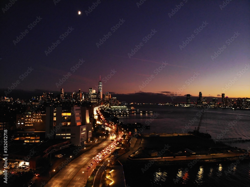 hudson river Manhattan  new york night dusk 