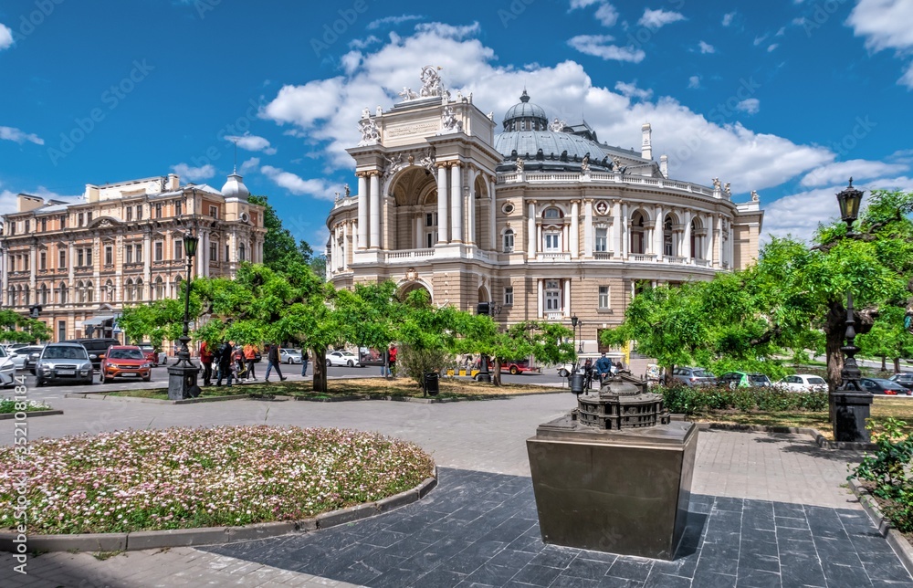 Fototapeta premium Odessa Opera and Ballet House in Ukraine