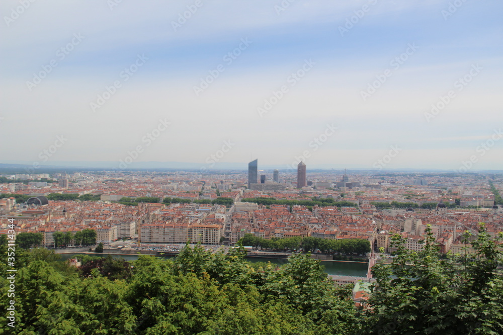 Lyon, skyline (vue aerienne de la presqu ile)