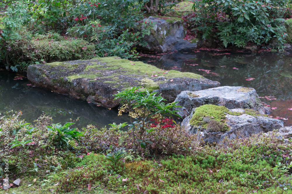 Autumn leaves at the ruins of Iwakura Sansoin, Sakyo Ward, Kyoto. Autumn leaves at the ruins of Iwakura Sansoin, Sakyo Ward, Kyoto.