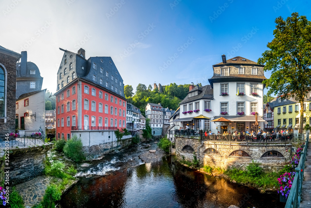Historische Altstadt von Monschau, Deutschland Historische Altstadt von Monschau, Deutschland