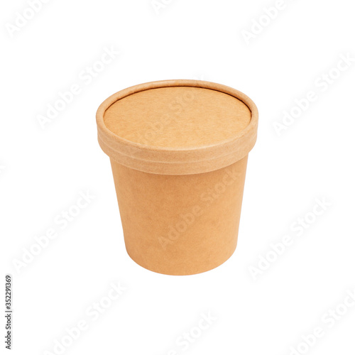 Brown paper cup with lid for soup isolated on white background