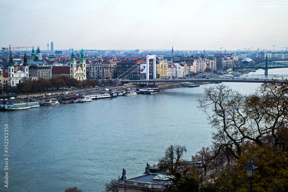  Elisabeth bridge, Budapest, Hungary