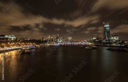 london skyline at night