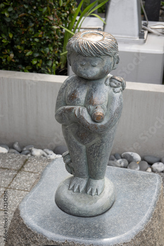 水天宮の安山子育河童