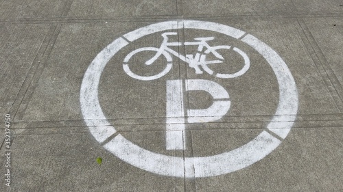 Parking sign dedicated for bicycle and cyclist on the pavement © rand.moment