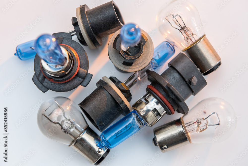 Set of modern glass car lamp for to replace defective bulbs in the headlamp in your auto Set of modern glass car lamp for to replace defective bulbs in the headlamp in your auto