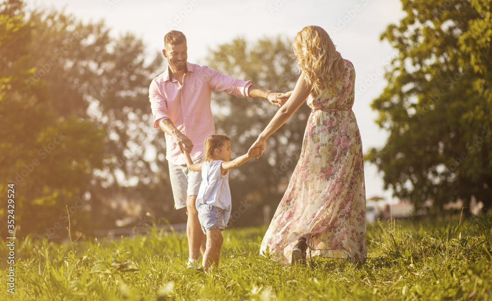 Naklejka premium Happiness is when we hold hands.