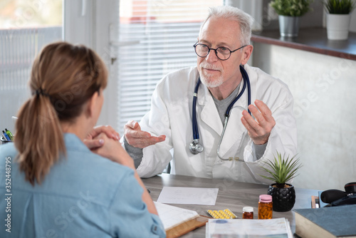 Discussion between doctor and patient