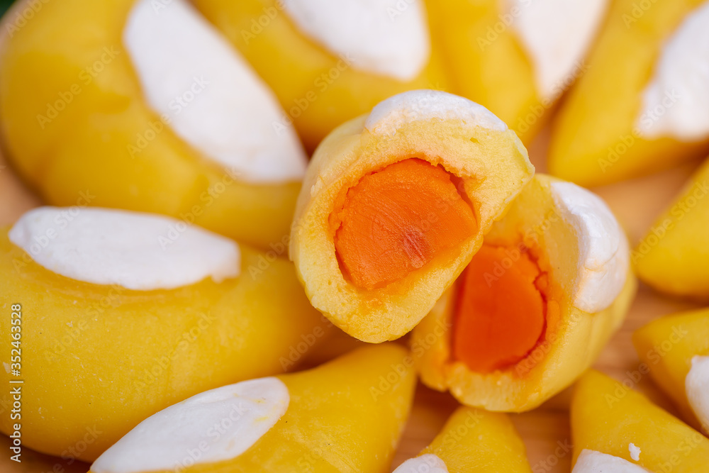 Aalaw or Alua, Thai traditional candy sweet dessert is a Thai dessert that has durian eggs and salted Aalaw or Alua, Thai traditional candy sweet dessert is a Thai dessert that has durian eggs and salted